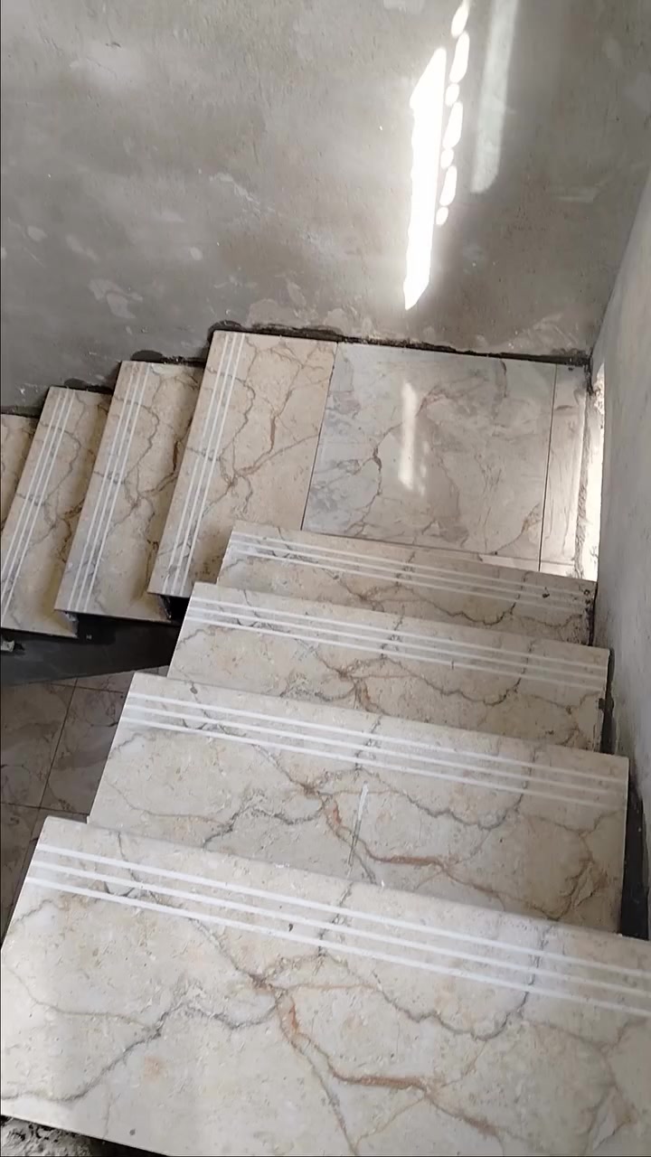 خلفه سيراميك بورسلين كاشي مرمر شغل استلام مهندس درجه اولى 
***********
