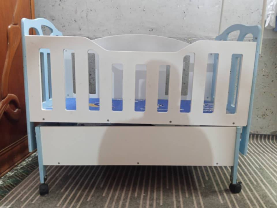 سلام عليكم كاروك أطفال للبيع نضيف فقط البيبان مشلوعات و موجودات يعني تكدر ترجعهن الشراي يراسلني خاص ادزلة رقم الهاتف


**إذا كنت صاحب هذا الإعلان وتريد حذفه لأي سبب، رجاءا أرسل رسالة إلى الدعم الفني**