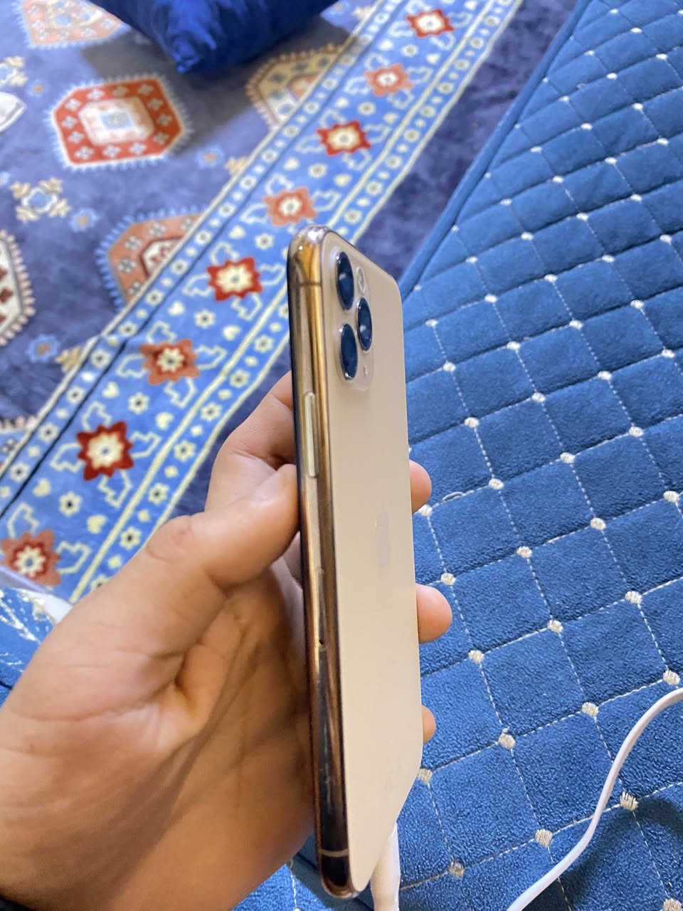 ايفون 11 برو ذكره 64 بطاريه 80 دبل سيم مبدل شاشه فقط فيس إيدي شغال سعر 210 مراوس اب 12 برو أو برو ماكس 
***********
