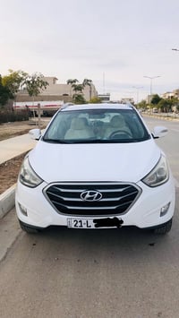 توسان • ٢٠١٥ • مكينة ٢٠٠٠