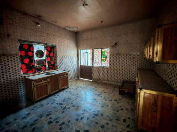 سلام عليكم بيت مساحه 240  طابو صرف الموقع كاطون الرحمه بمنطقه ال5000 قريب ع شارع الرئيسي سعره 100 مليون للاستفسار اتصل
***********
***********
مكتب الشمس للعقار بعقوبة حي المعلمين
