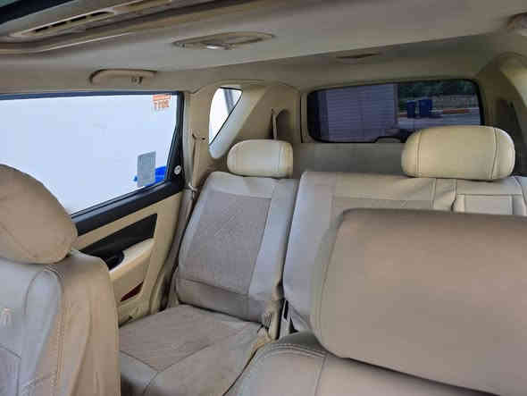 سانكيونك
2011
دبل اكسن
فول فول
سلايت
كشنات جلد
3 مقعد
كير و محرك كلشيء بشرط
محرك 6 سلندر

سعر :
93 ورقة و مجال

رقم الهاتف واتساب و فايبر
***********
0750(495)2306 دهوك
