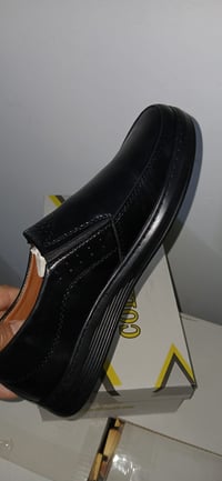 كارتونين حذاء رجالي تركي قياس كارتون اعتيادي ومكاني خاص مكاني بغداد 07...