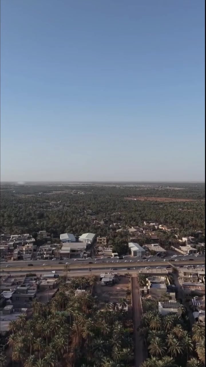 فرصة استثمارية في كربلاء - الحسينية
 مساحة 2000 متر، بأبعاد مميزة: واجهة 71 متراً، ونزال 28 متراً. تبعد 100 متر
 عن شارع السيدة زينب، وعن قصر مصطفى خان 500 متر. نوع العقار طابو زراعي (سنة 25). 
مكتب أبعاد للعقار والمساحة.. اختيارك الأمثل للاستثمار.
للاستفسار *********** - ***********
