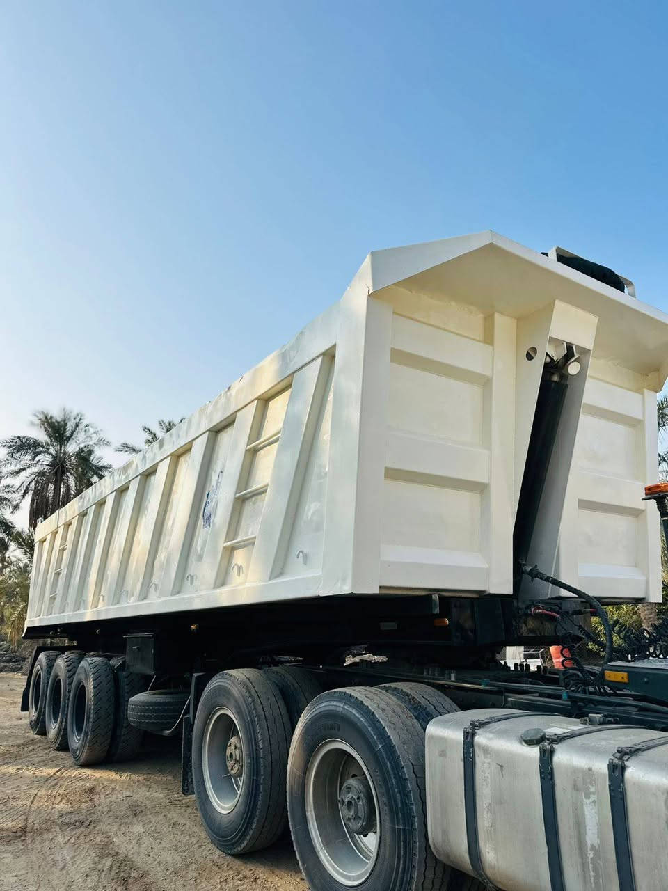 عربانه للبيع 44م السعر 120$ وبيه مجال مكفوله ***********
