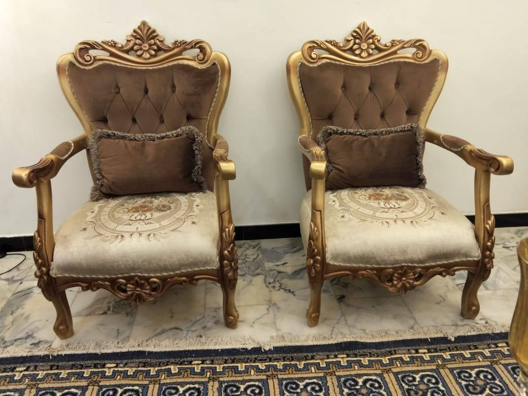 تخم زان تركي ملكي كلاسك ١٠ مقاعد اخو الجديد نضافته فول ويا طبله وسطيه اتصال ***********
