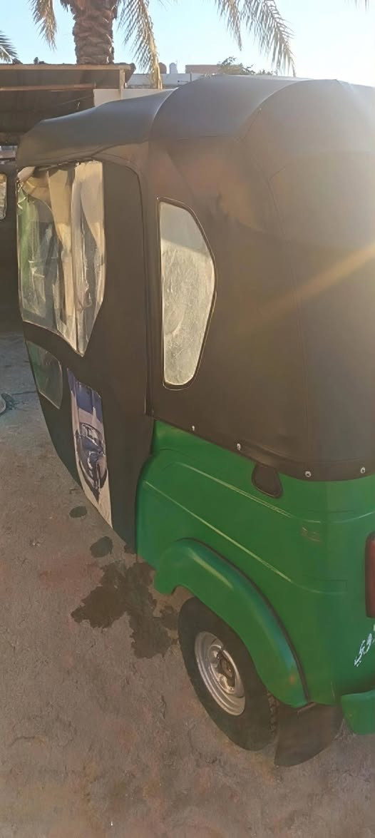 السلام عليكم ورحمة تكتك للبيع باجاج موديل 2022شهر ال8  مرقم بغداد مكينه كفاله ما مفتوحه تجي تفحصه سعر خاص او الاتصال على الرقم *********** العنوان بغداد المحموديه
