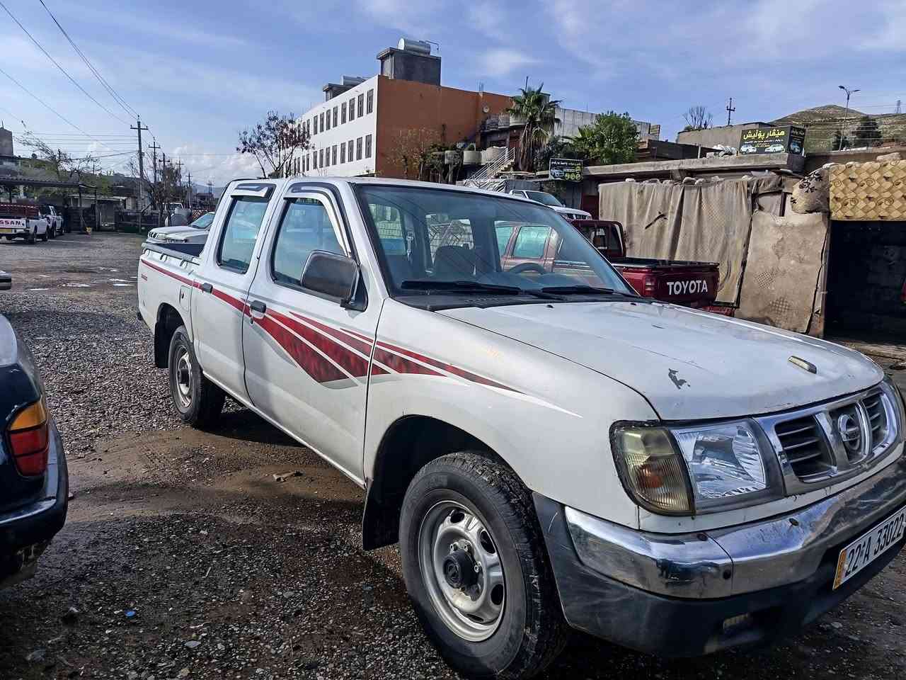 نیسان 2001ڕەقەم سلێمانی تاا31تازەیە سەیارەکە زۆر پاکەو تەمیسە بێ عەیبو عارە چواردەوی حیزام بۆیاخەسەخفی نەبێ72گەڵاو ماعمەلەکەی برایانە ناویشان سەیسایەق ڕەقەم ***********فایبەر واستاپی لەسەرە  ئەدمین گوڵ🥀
