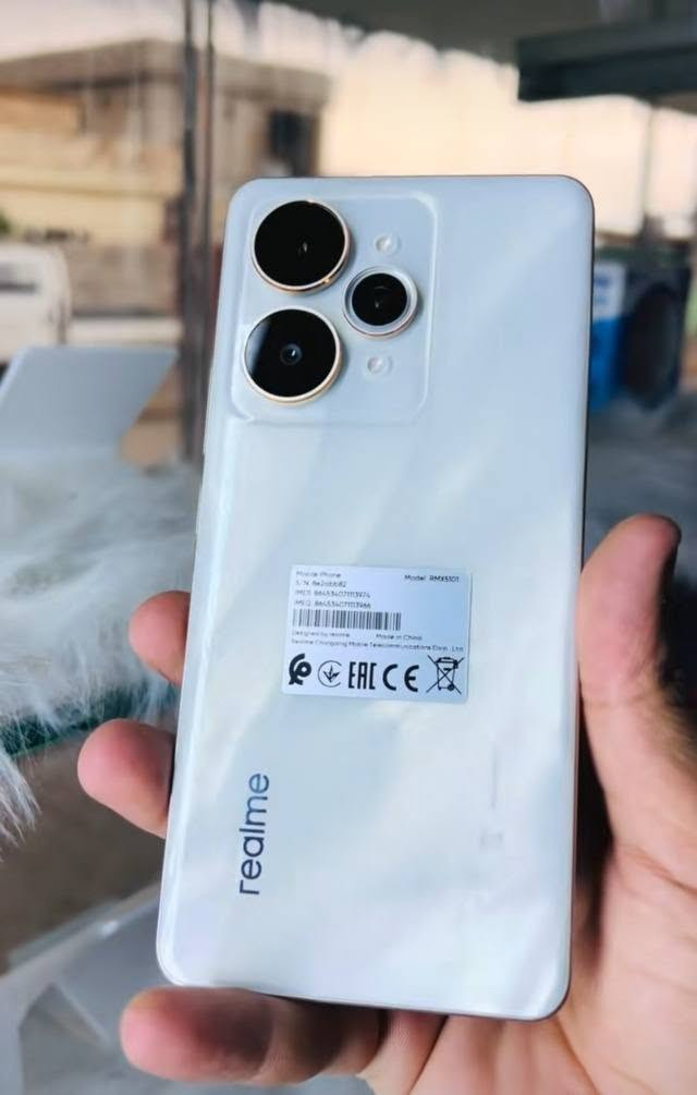 السلام عليكم اخوان تلفون جان جديد مستعمل شهرين realme15pro G5
512 كيكا فقط كارتون مابي


**إذا كنت صاحب هذا الإعلان وتريد حذفه لأي سبب، رجاءا أرسل رسالة إلى الدعم الفني**