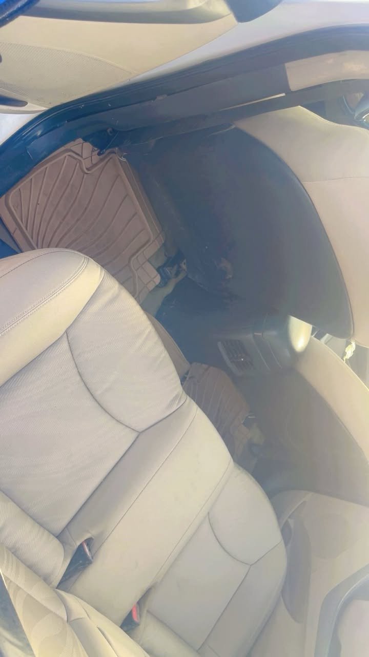 السلام عليكم النترا خليجي موديل 2015 محرك 2000 فول ومواصفات فتحة سقف اربع دسك حساس خلفي لد نهاري وليلي 
تخم تاير 
تبريد ثلج
كامرة خلفية
تحكم جهتين
يدات نيكل
تبريد قطعتين
بيها صبغ صفحة جهت السايق بدون دواخل
السيارة جاهزة
السعر 110$ 
***********
واسط العزيزية
