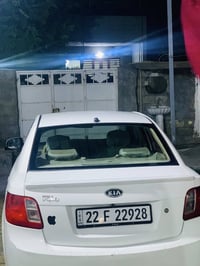 کیاریۆ (kia rio) 2012  بێ سبوغ بۆفرۆشتن  نرخی 108گەڵا (07504602349 )