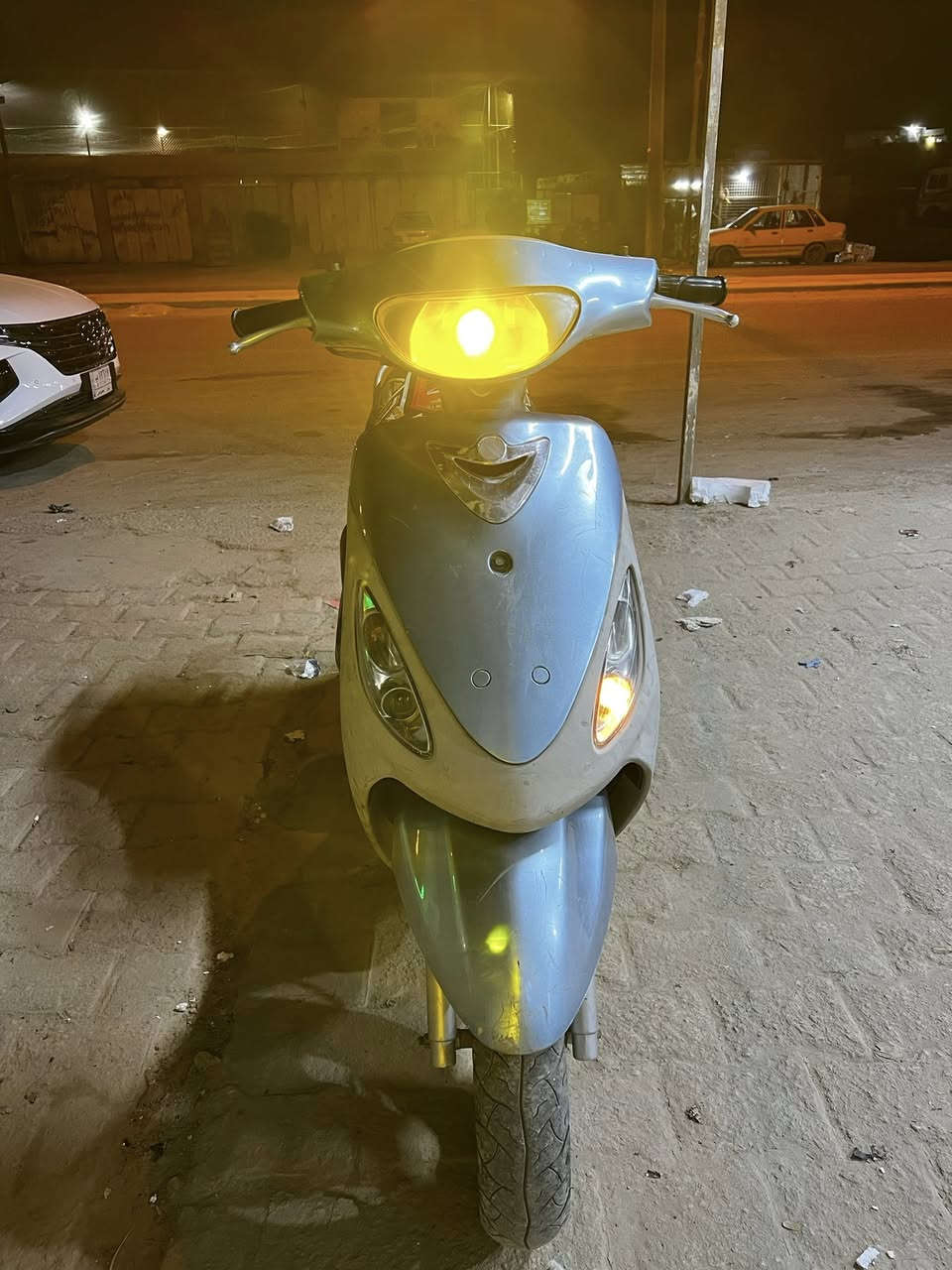 سلام عليكم مرخصت مدير الكروب
دراجه ماكس منغولي بلاد 
سعر 575 وبيها مجال لشراي مكاني حله ورديه 
***********
