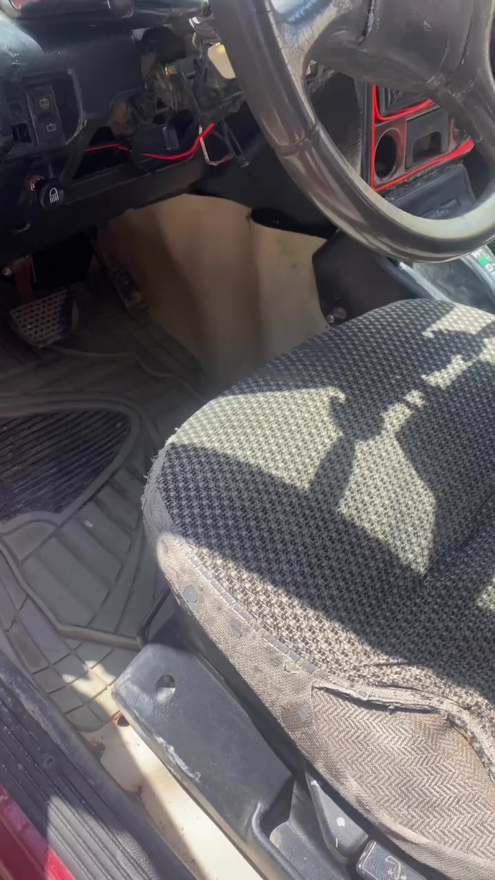 فيتاره 
١١٩٥
رقم بغداد
مكينه او كير جداد
*********** 

سعره (٣٥) قفل @
