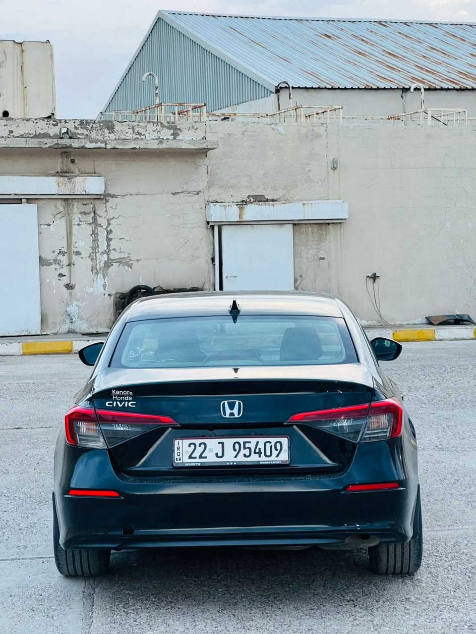 سلام عليكم✨
سلاو.هونداي سيفيك 2022 
4 قتعات كلير امريكي✅
 بدون حادث بدون دواخل ايرباك بس سكان✅
سياره جاهز بدون مسرف✅
 
السعر117$مجال💸
                               واتصاب. ***********📞
