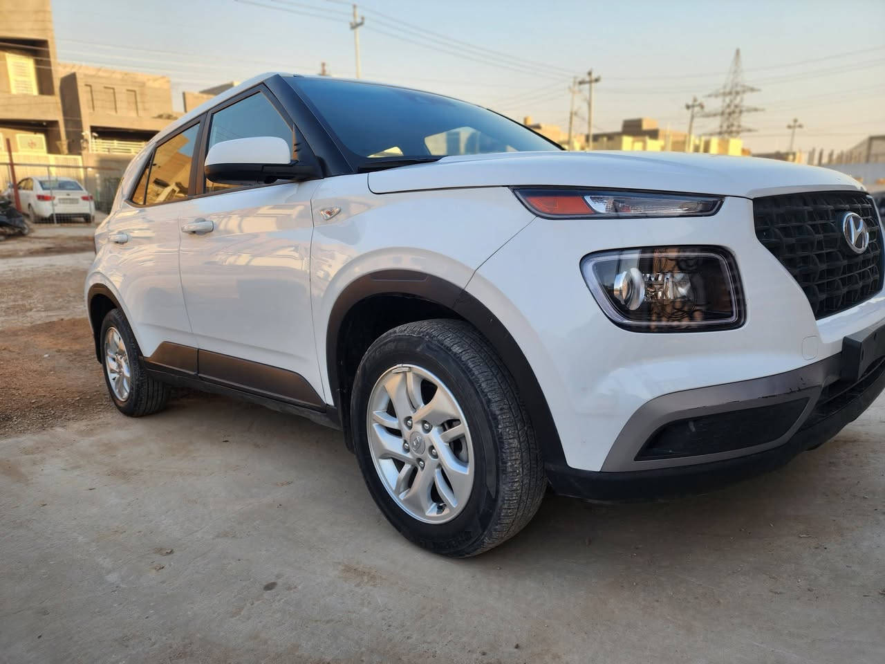 فينو ٢٠٢٢
السعر $108

ملاحظة/الكير كايم بس تمشي السياره وبكيفك تبدل او تجفت

السياره بدون رقم

ماشيه ٤٤
حادثها تبديل بابين امريكي وجاملغ

مكاني حله شارع ٦٠

للأستفسار ***********
