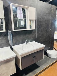 إلى وكلاىنا في العراق وصول لدينا مغاسل صيني قياس 80cm صيني 07724190095