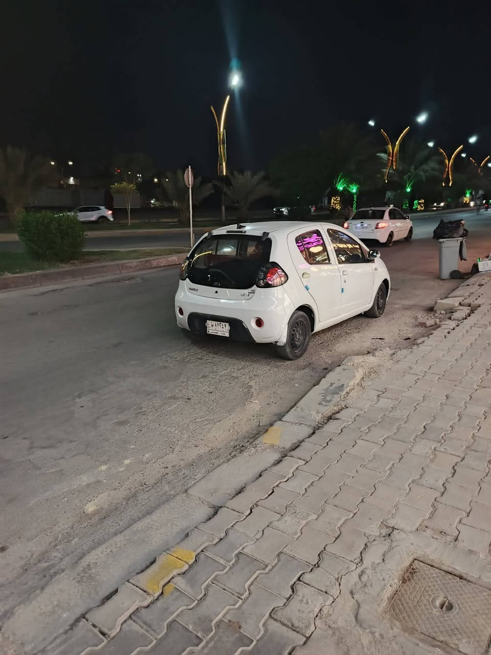 بندا 2013 سيارة جاهزة ما ناقصه شي باسم بنية رقم بغداد مبدل جاملغ مكانه كربلاء السعر 49وبيه مجال قليل الاتصال على الرقم ***********
