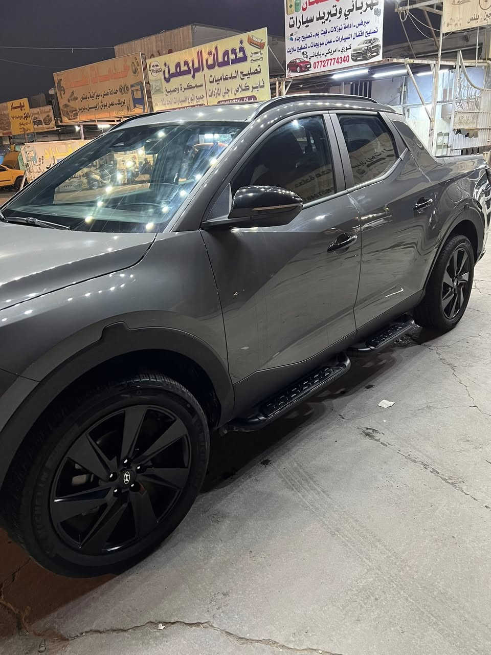 🚗 للبيع: هيونداي سانتا كروز 2023
📍 مكان السيارة: بغداد
📞 للتواصل: ***********

📊 المسافة المقطوعة: 40000 كيلومتر
🛠️ المحرك: 4 سلندر – 2500cc

⚙️ المواصفات:
• فتحة سقف
• بصمة عدد 2
• مقعد السائق كهربائي
• ويل كب
• رادارات 360
• تشغيل عن بُعد
• لايتات LED
• لايتات زينون
• إشارات على المرايا
• تحكم ستيرن جهتين
• شحن لاسلكي
• هاندبريك بصمة
• هيترات بالمقاعد

⚠️ أضرار السيارة:
• وارد أمريكي
• ضرر ضربة خفيفة بالبجم (موضح بالصور المرفقة)
• جميع الوسائد الهوائية (الايرباكات) سليمة ✅ 

📌 تفاصيل إضافية:
• رقم السيارة: أربيل الدولي الجديد
• باسم الشركة – وكالة أو تحويل مباشر 
• لون السيارة: رصاصي غامق (إسمنتي)
