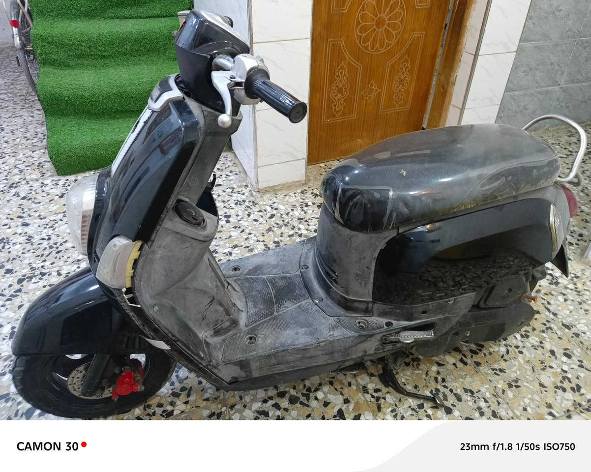 السلام عليكم دراجه بوليسي نوزل للبيع السعر٥٠٠ عنوان الامين الثانية لاستفسار ع رقم ***********
