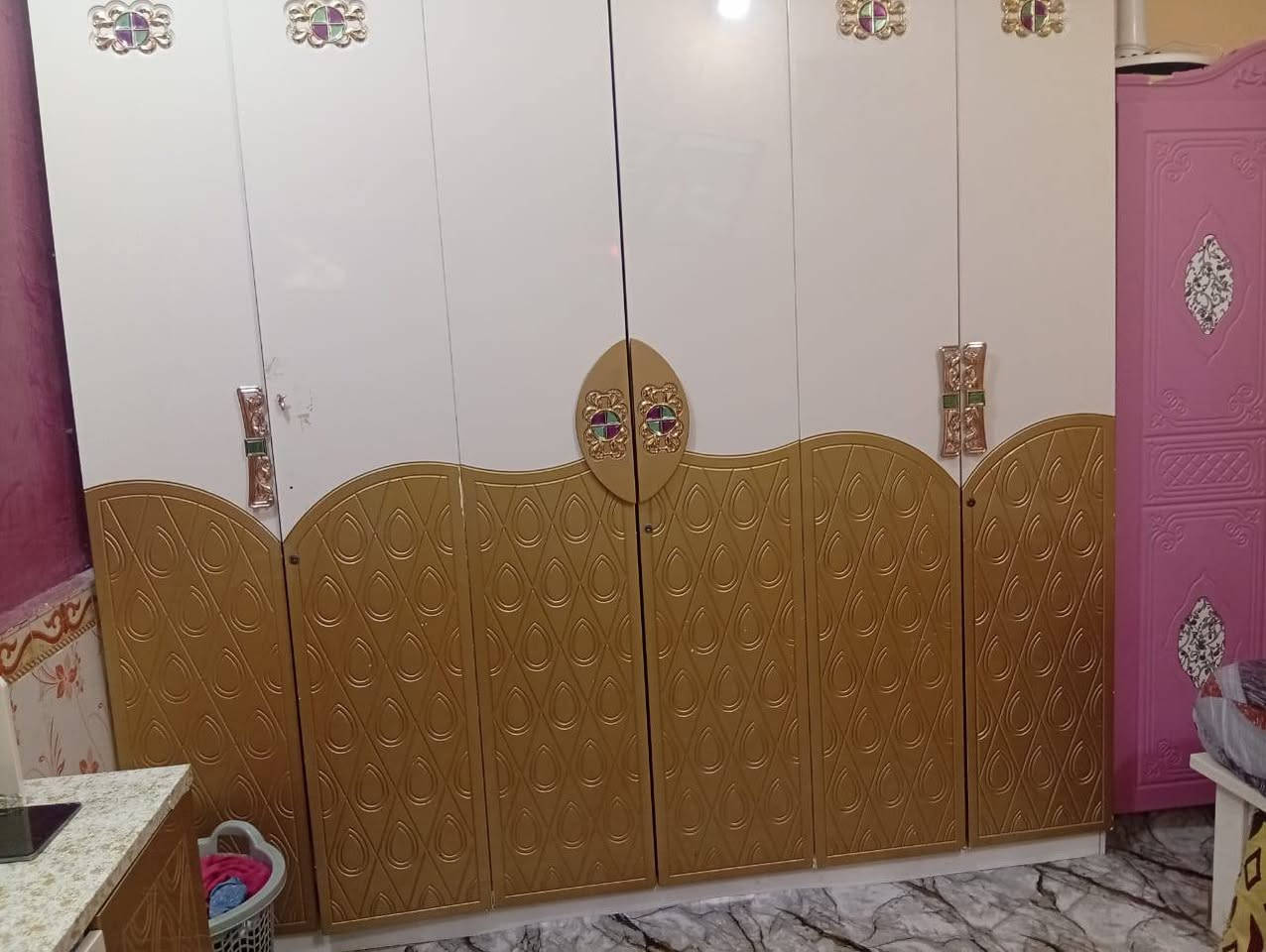 كنتور وجرباية تركي نضيفات كنتور 6 بيبان و جربايه قياس 180×200 

الغرفه كامله ب300 وياهن ميز التواليت بي ضرر بسيط وميز بلازمه عنوان البصره حي الحسين


**إذا كنت صاحب هذا الإعلان وتريد حذفه لأي سبب، رجاءا أرسل رسالة إلى الدعم الفني**