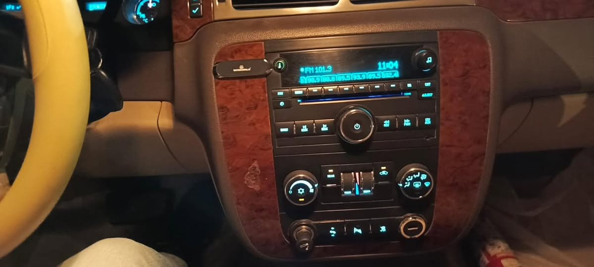 للبيع ادوات ادوات 
السياره كفاله عامه 
موديل 2010 
مكفوله من السرقه الكص والعشائر 
مكان السياره البصره 
السعر 115 
هاتف ***********
