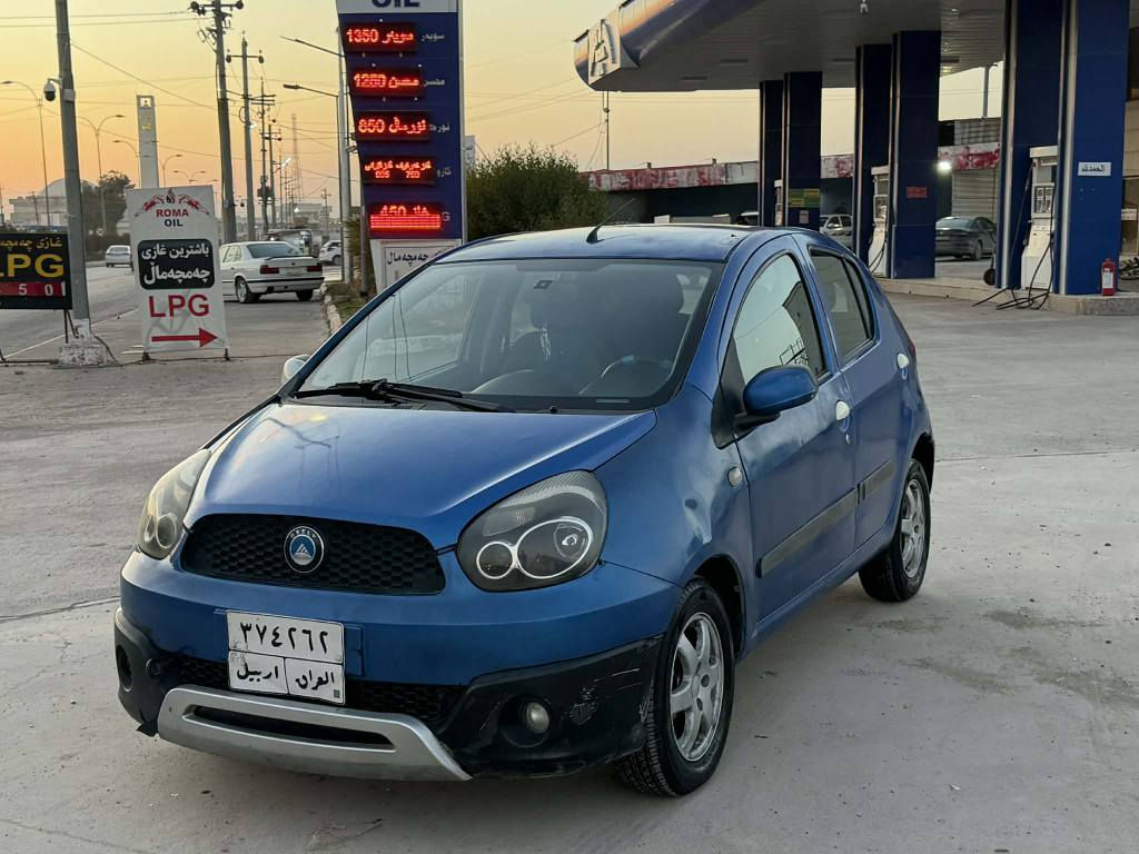 *********** جيلي پاندا مودیل 2014 گێڕ توماتیک چوارجام کارەبا تەبریدی ساردی و گەرمی بەشەرت بەناو شەریکەیە سەیارەکە بانو ناکرێ مالی مەدەنی دزیاری بەشەرت سعری 37 وەرەقە و مەجال شوێن هەولێر أربيل, العراق
