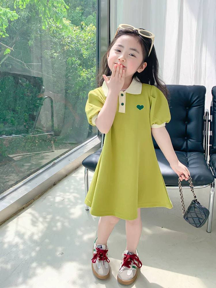 جمال ونزاكة الموديل الكوري 😍😍
فستان بناتي خامه خفيفه بارده تجنن 😍🤗
قياسات 1 2 3 4 5  سنوات او حسب الجسم 😊
قطع محدوده بنات


**إذا كنت صاحب هذا الإعلان وتريد حذفه لأي سبب، رجاءا أرسل رسالة إلى الدعم الفني**