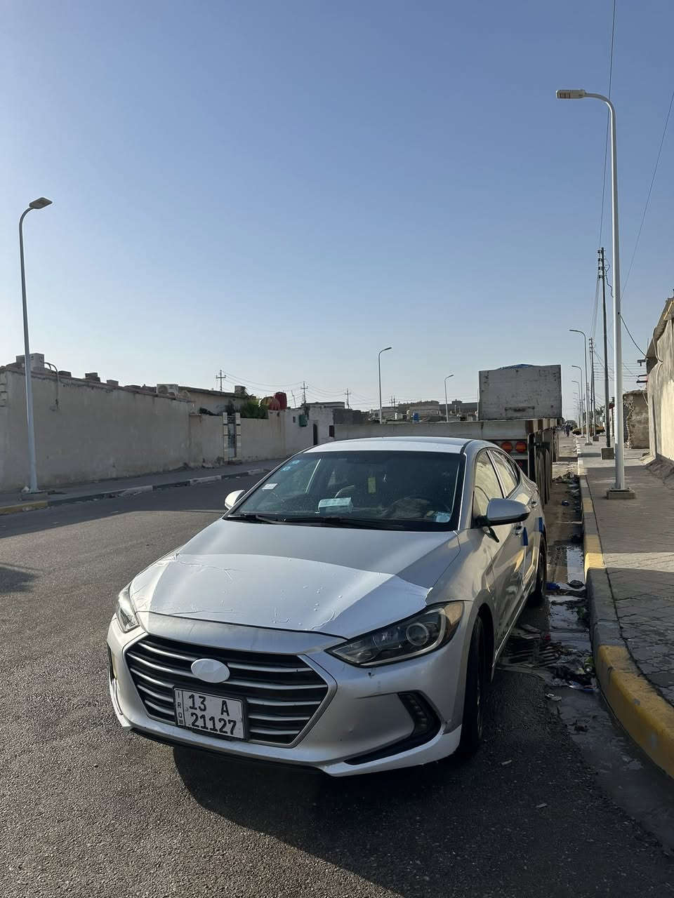 سلام عليكم انترا ٢٠١٧ جاهزه سياره ما بيها اي نقص تبريد حداديه تخم تاير السعر 105 وبيها مجال قليل رقم ***********
