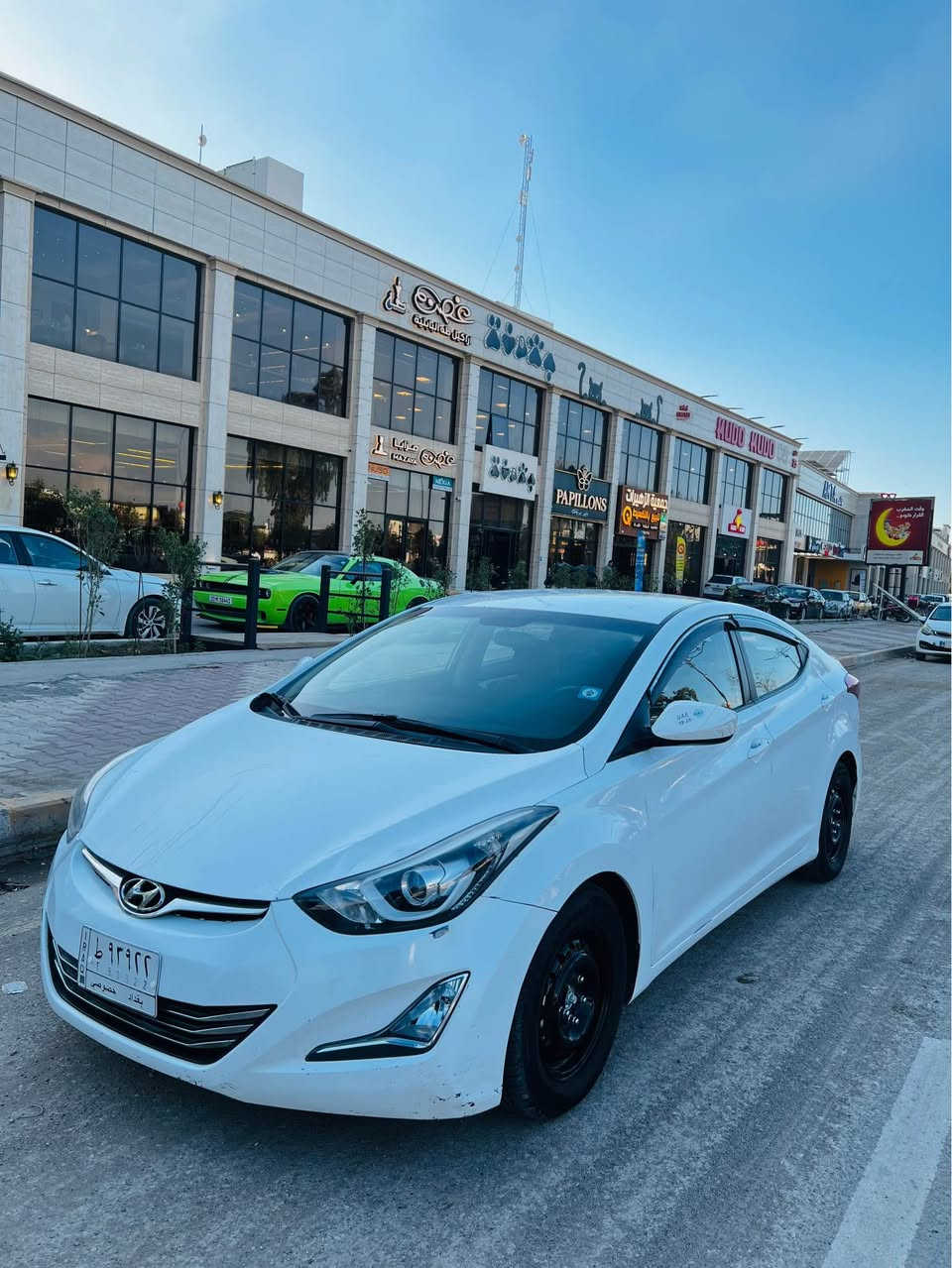 النترا 2016 رقم بغداد  وارد أمريكي حادث دعاميه بالعراق بيه رش صبغ 4قطع بدون معجون بدون حادث  بدون دواخل مكينه 2000 محرك كير صدر تبريد كله مكفول السعر 110 بيع او مراوس 
***********
مكاني بعقوبه بعقوبة, ديالى
