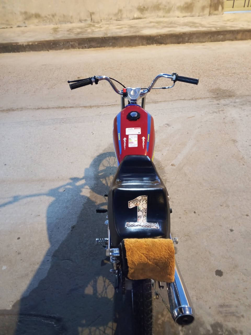 نامه أوراق سكنر  للبيع مكاني جبايش 
سعرها 750 وبيها مجال للطيبين 
توها معمره شرط زلغ مابيها أول تبديله دهن 
‏‪***********‬‏
‏‪***********‬‏
