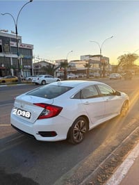 هوندا سيفيك • ١.٥ توربو • ٢٠١٨