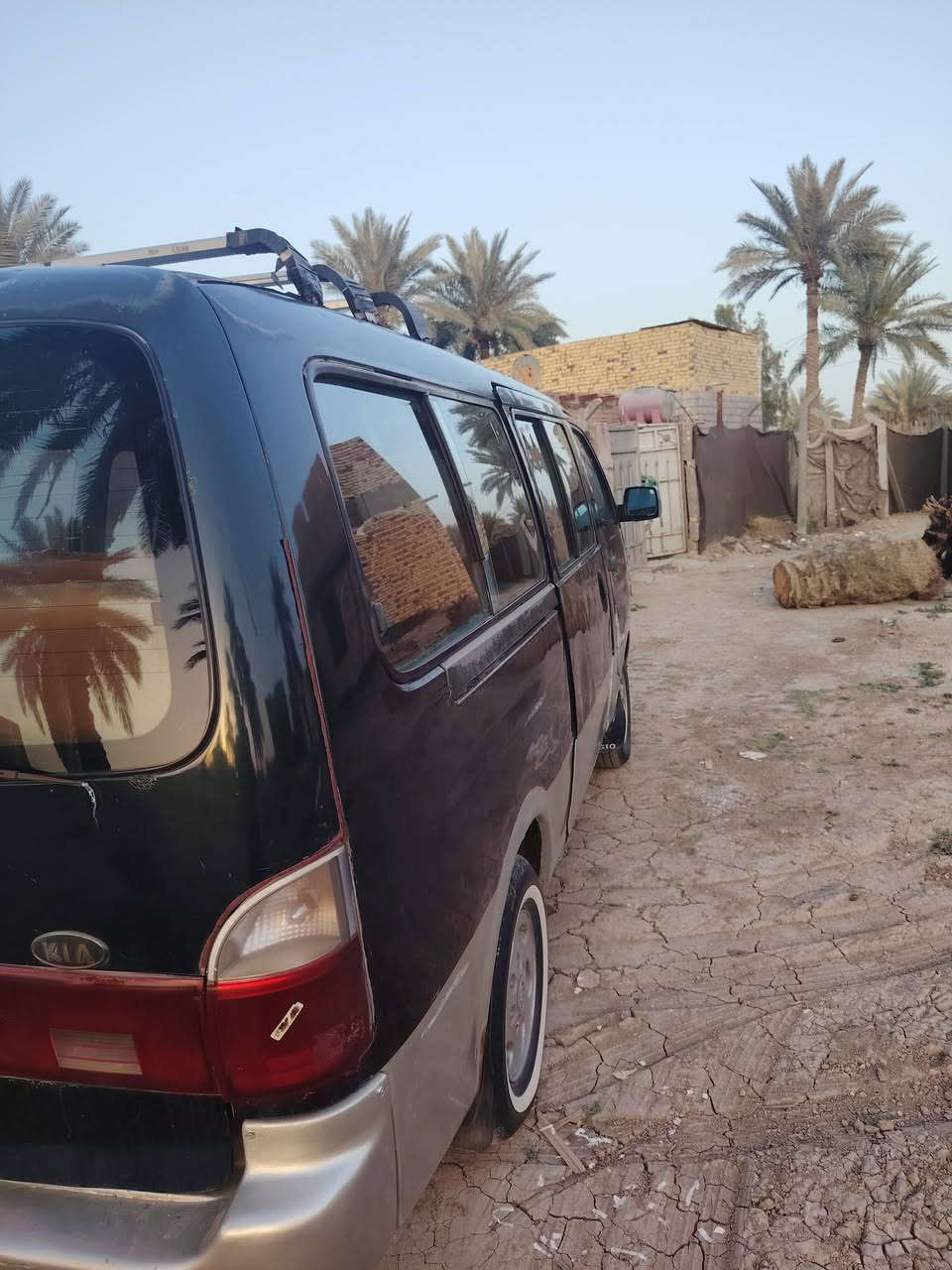 كيا بريجو للبيع موديل 97 سنويه لل28 سياره جاهزه كير مكينه اكسن مكفولات السياره بلاديه رقم بغداد ألماني السعر 53 وبيه مجال م  ***********
