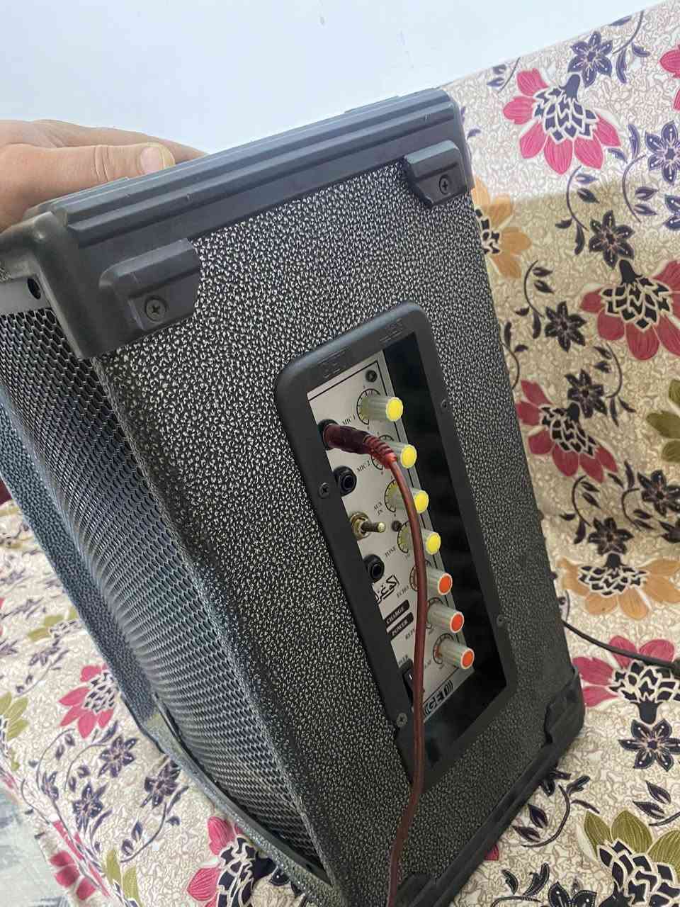 اكو غزال شرط الشغل باتري تعبان
السعر 70مع التوصيل 
***********
