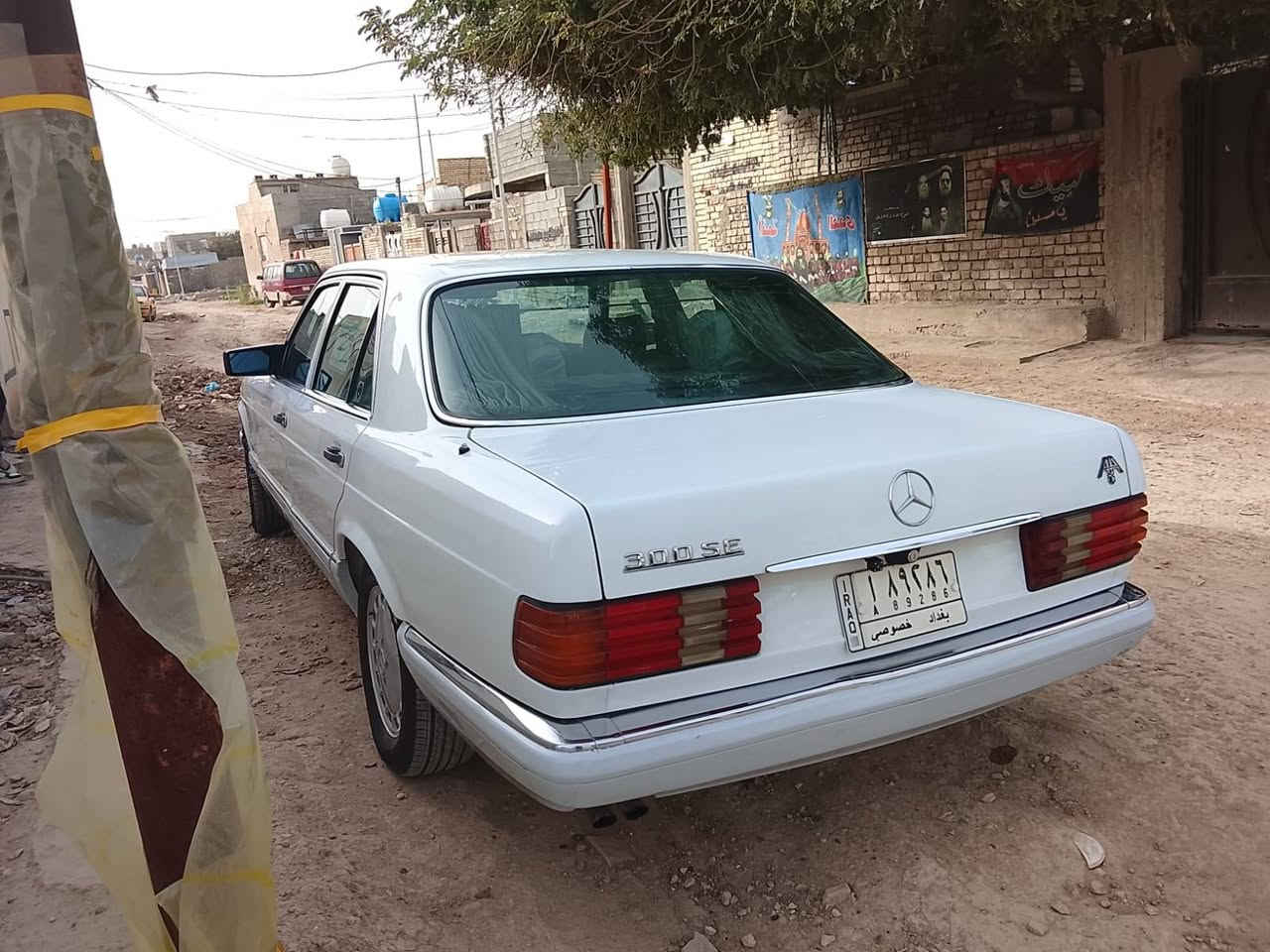 السلام عليكم ورحمه الله وبركاته
مارسيدس رئاسي موديل 86 SE300

مكينه جديده و  تخم تاير تبريد شغال السعر 75 و بيها مجال قليل 

***********
