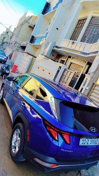 للبيع توكسان 2024 وارد امريكي حادث بنيد فقط بدون دواخل سياره فول عده ا...