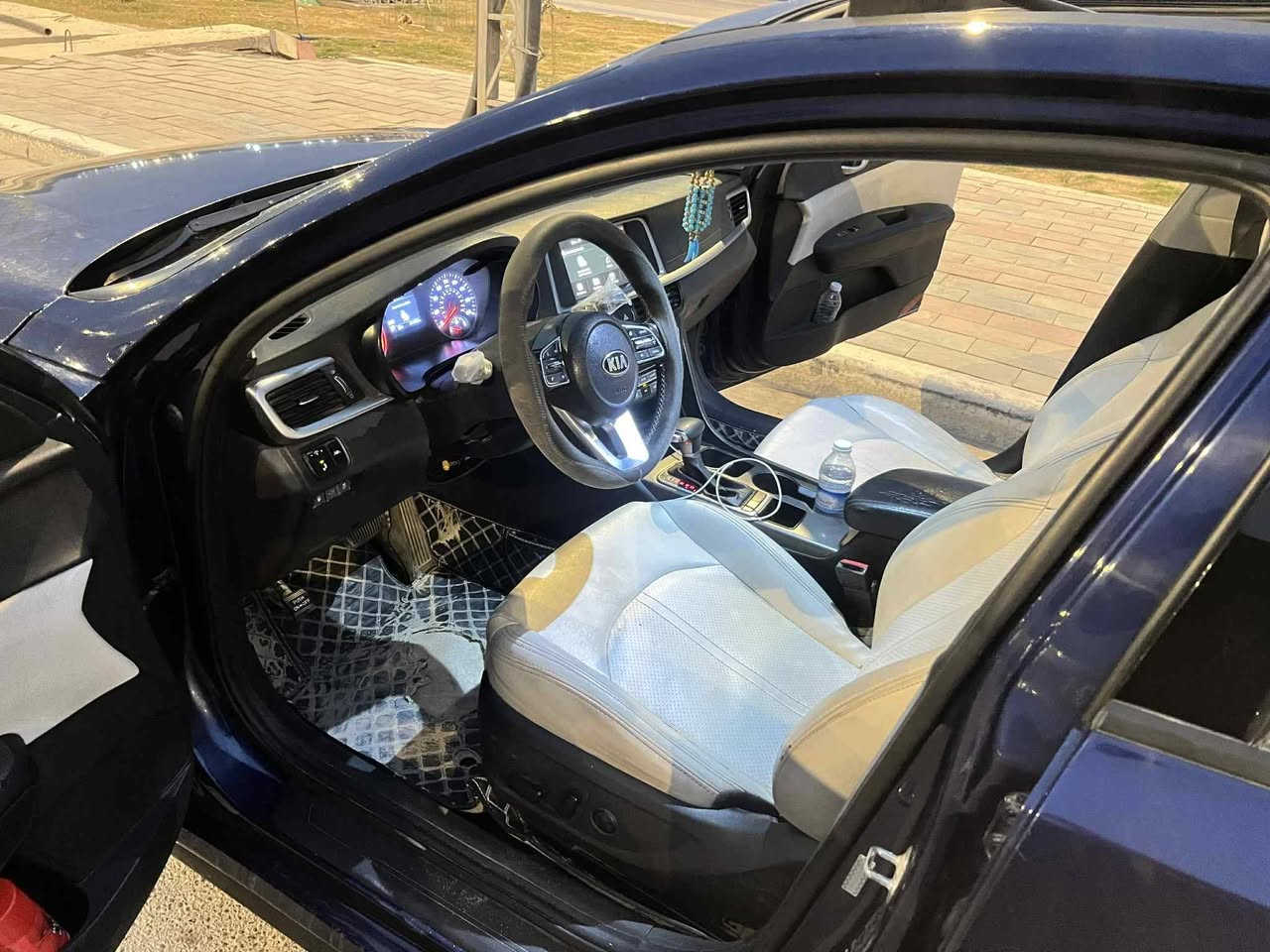 سلام عليكم اوبتما وارد امريكا  موديل 2019 رقم بغداد تحويل موباشر وهذا رقم صاحب  سياره *********** سياره موجود كربلاء المقدسة قرب السطره البرهميه مكلف بل نشر
