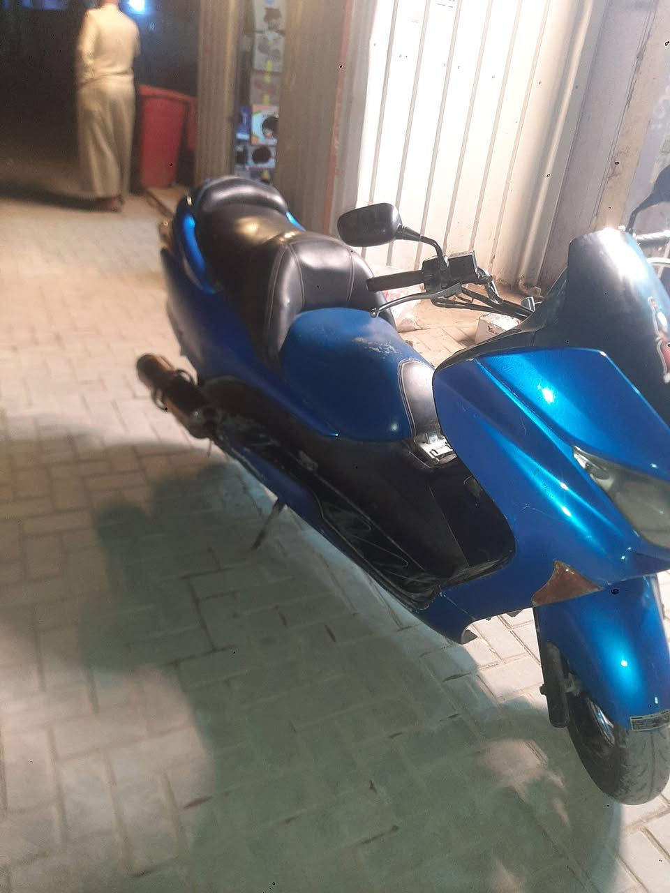 سلام عليكم دراجه للبيع فورزه بصمه دراجه خير من الله نقصها عمبار وبريك خلفي المكان شهداء العبيدي بغداد اي
ستفسار رقم *********** السعر٥٥٠
