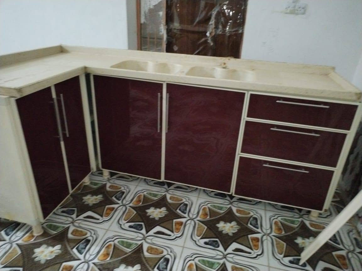 سلام عليكم
كاونتر اخو الجديد  للبيع مرمر احطاطه السعر 300
التصال على الرقم ***********
