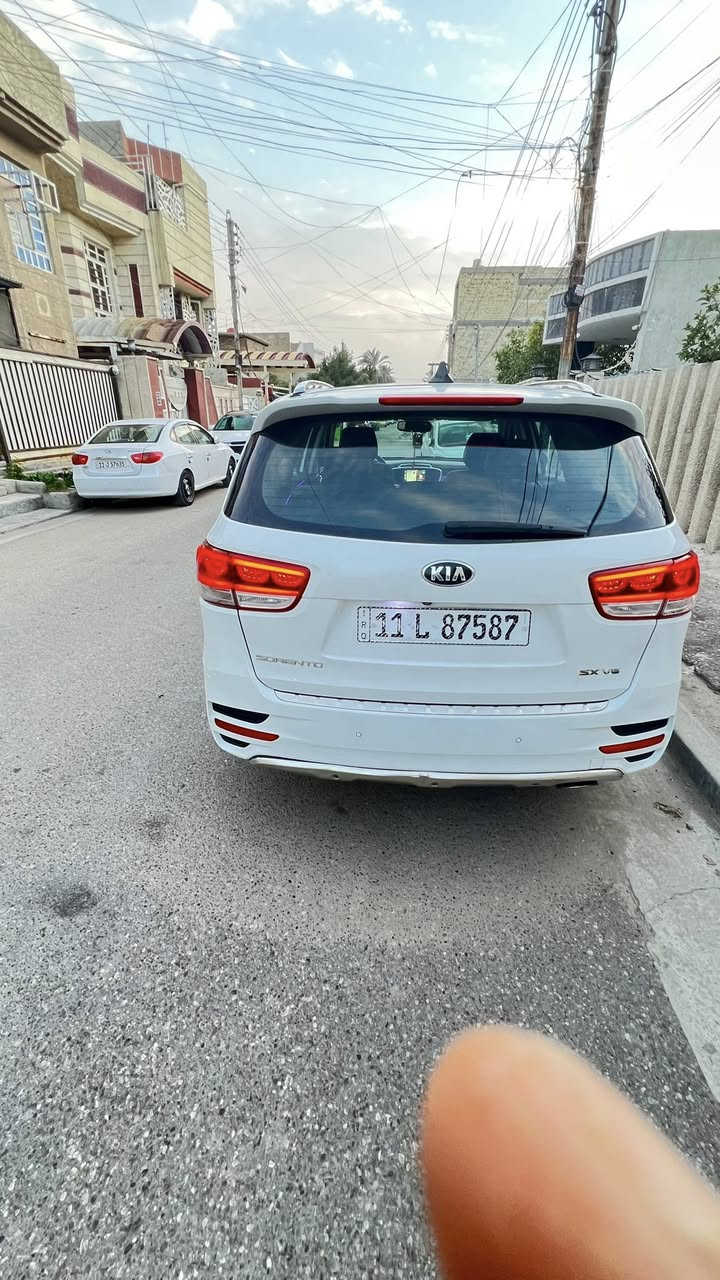 سورنتو امريكي بدون ايرباك فول مواصفات الهاتف***********
