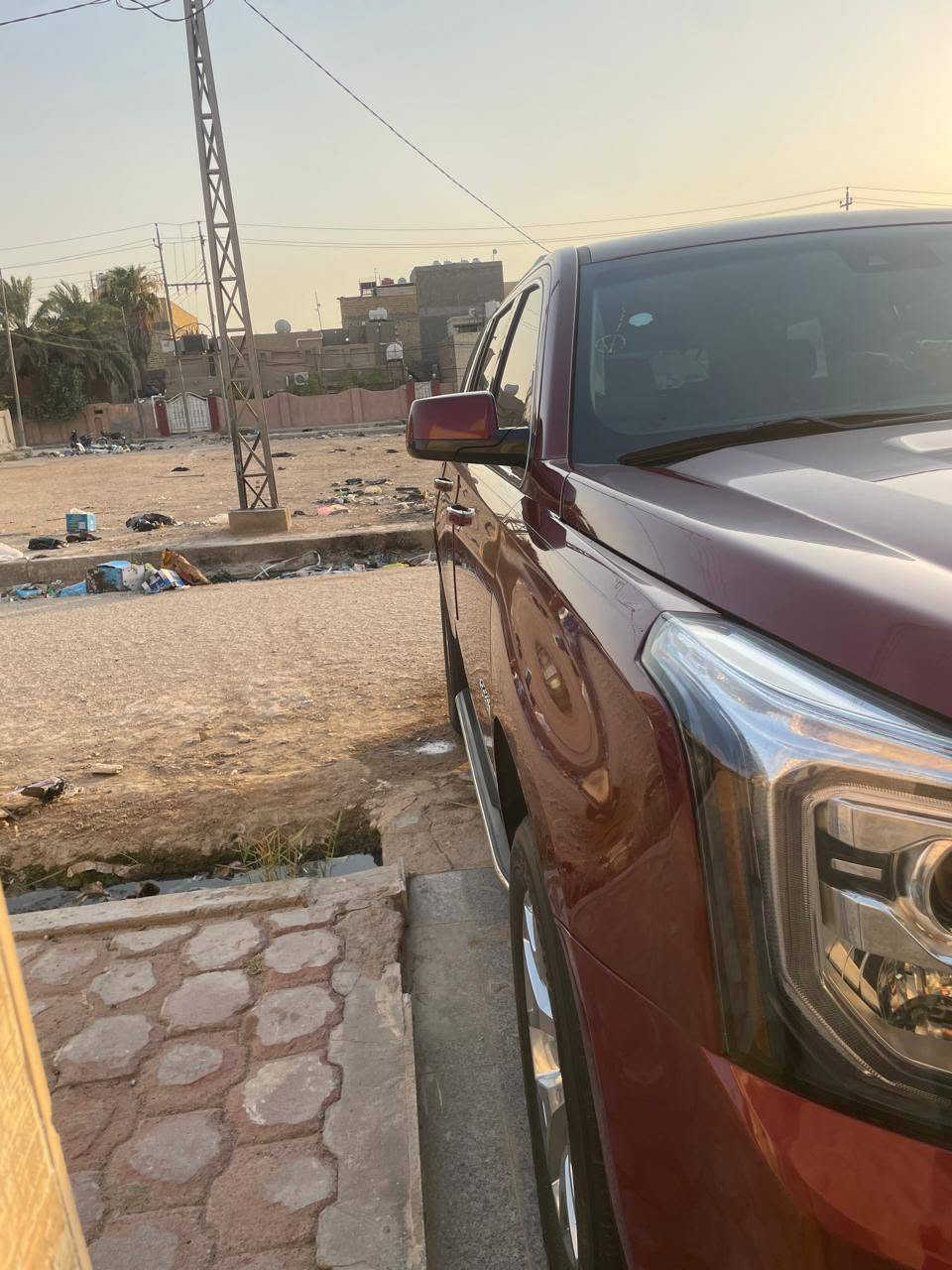 ***********
سلام عليكم GMC يوكن ابتر دخول جديد ضباط وارد امريكي حادث دعاميه اماميه فقط سياره لون ماروني داخل عسلي فول مواصفات فتحه شاشه تدفئه تبريد بل كشن 
كشن خلفي منفصل شاشه وسط جنطه شفط فتحه حساس خافي ومامي 1/1 رقم بغداد دخول جديد 6صاره من داخله  
مكان سياره ناصريه 
سعر 295 وبيه مجال 
موديل 2016

