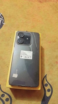 جهاز نظيف للبيع صار لي اسبوع من المشتري رايده ب90 /07759754228