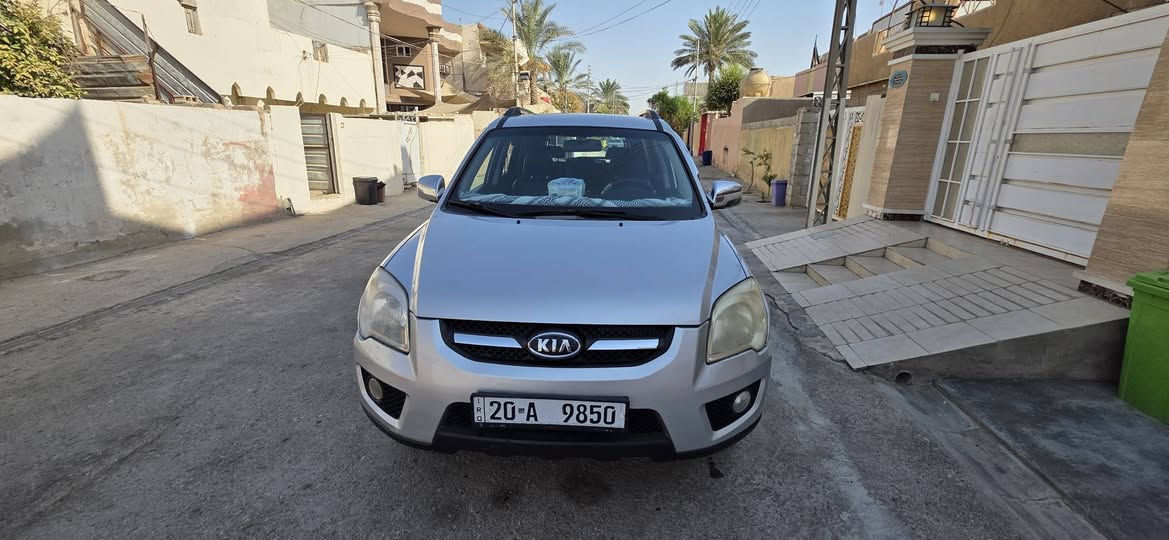 مراوس بستاريكس ١٠ وفوك 
سبورتج ٢٠١٠ ع وظع الشركة رقم ديالى سيارة فوول مري شفط تحكمات تدفئة بالكشن جلد تبريد محرك ٢٠٠٠ سيارة فول خير من الله درهم ماتصرف عليها سونر موجود ويا الصور ***********
