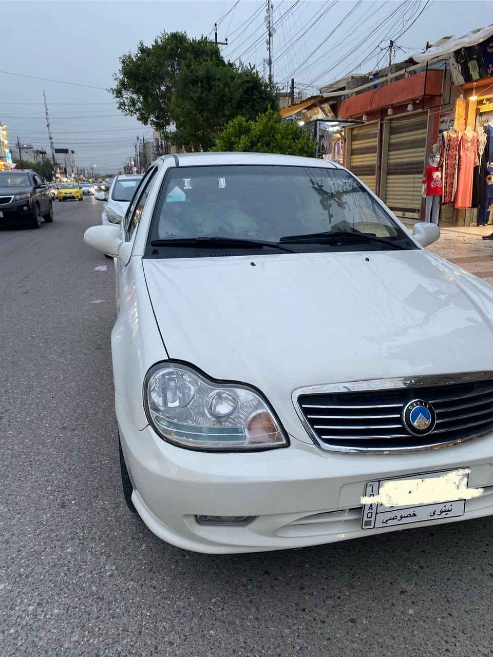 سي كي  2013
بدون قطره صبغ
ماشيه 120k
سياره جديده
رقم نينوى
كير محرك شرط 
تدفئة شرط 
تبريد شرط
كهربايات كلها شغاله 
للاتصال /***********
