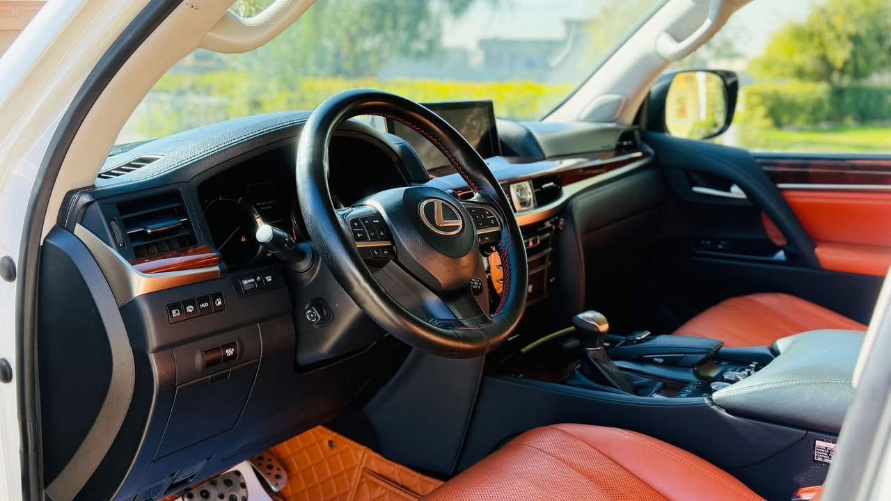 السلام عليكم للبيع لكزز 2020
رقم بغداد بسمي ابريم اصل
مواصفات السياره فول 1/1
جكات كشنات قرميدي
محرك 5700
3 شاشات
رقم شبه المميز
ملاحظه فقط جاملق امامي عكس سايق مفتوح دعاميه خلفيه صبغ فقط سياره جديده
معنه الكلمه تراي تخم تاير جديد
مكاني بغداد 
الاستفسار اتصل 
سعر عند اتصال ***********
