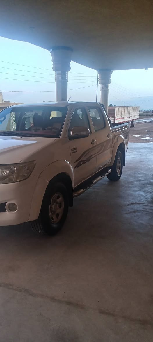 سلام عليكم بيكم للبيع 2012فورويل رقم أربيل كير عادي سياره نضيفه لا بارد ولا صبغ ///***********///***********///
