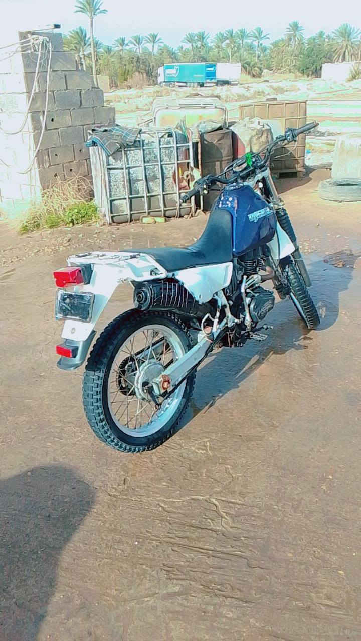 سلاعيكم للبيع قفاز مكان واسط بدره ***********
