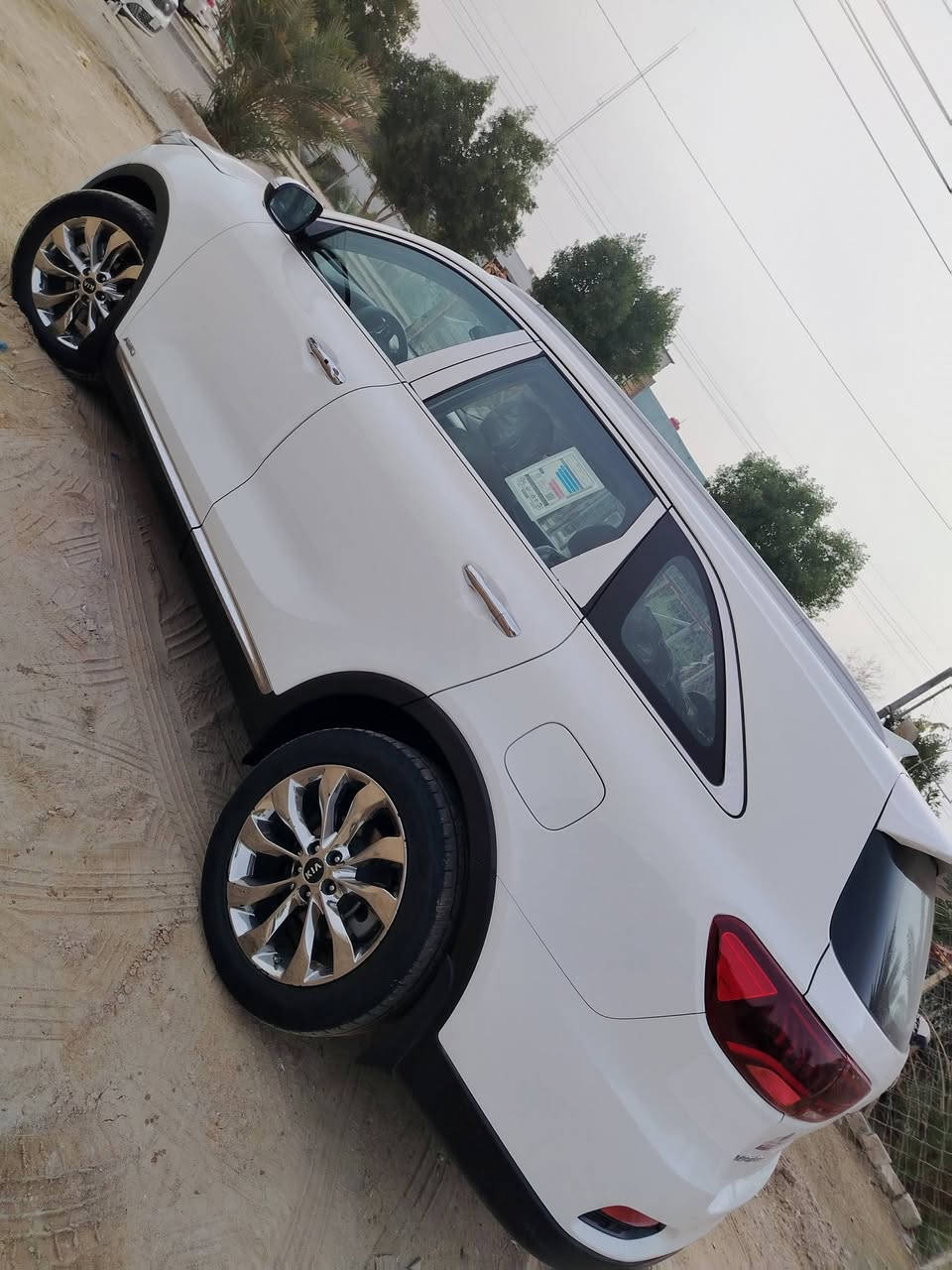 سورنتو موديل 2020
ماشيه 74 الف

فول مواصفات 1/1

محرك 350، 6 سلندر، 8نمر

فور ويل 4*4 

كامرات 360 درجه

فتحه سقف

جنطه كهرباء

كشنات الاماميه كهربائي

كشنات الاماميه و خلفيه تدفه و تبريد

حساسات الأمامي و خلفيه و جانبيه

تحكمات استيرن

لد الأمامي.

وضعية قياده

اشاير بلمري

تثبيت سرعه
مري شفط

تخم تاير جديد

ويل 20

ثلاث قطع تبريد

7 راكب

شاشه كبيره

بصمتين

بصنه أبواب

تشغيل بصمه

رقم بغداد

سنويه جديده

رقم الهاتف

*********** 

سعر على الخاص
