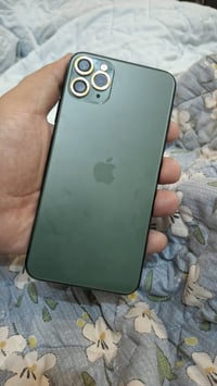 ايفون ١١ برو ماكس • ٢٥٦ • بطاريه ١٠٠