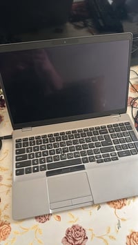 دل 5510 • شاشة لمس 15.6 • i7 رام16