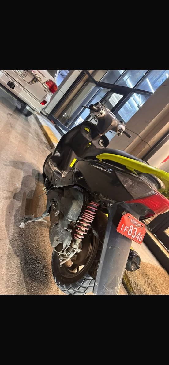 سكنس نثيه ياباني للبيع
550 وبيهه مجال
مكينه مكفوله سلف رياضي جديدد 
كلجات جديدد تخم تاير جديدد بلك جديدد 
كهربائيات وكيچ كلهه شغاله 
تنكر سلف وين تريد ترايك توكل

***********
